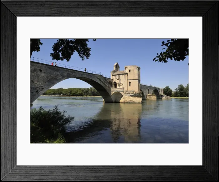 Framed Print : Pont Saint-Benezet and the River Rhone, Avignon, UNESCO World Heritage Site Framed Print : Pont Saint-Benezet and the River Rhone, Avignon, UNESCO World Heritage Site
