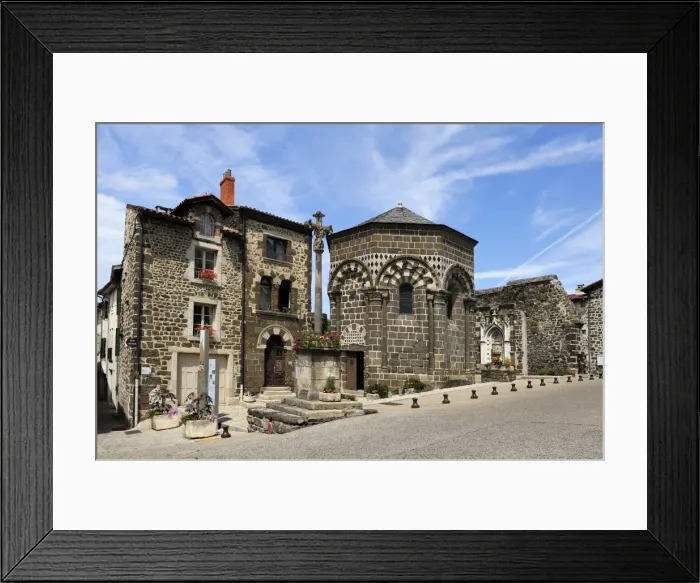 Framed Print : Chapel of Sainte Claire at les Aiguilhe, Le Puy en Velay, Haute-Loire, Massif Central Framed Print : Chapel of Sainte Claire at les Aiguilhe, Le Puy en Velay, Haute-Loire, Massif Central