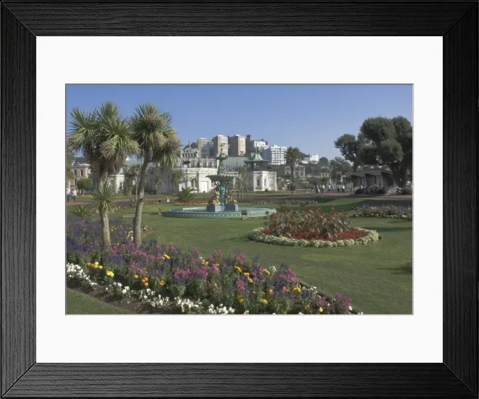 Framed Print : The Promenade Gardens, Torquay, Devon, England, United Kingdom, Europe Framed Print : The Promenade Gardens, Torquay, Devon, England, United Kingdom, Europe