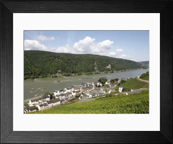 Framed Print : Assmannshausen, Rhine Valley, Hesse, Germany, Europe Framed Print : Assmannshausen, Rhine Valley, Hesse, Germany, Europe