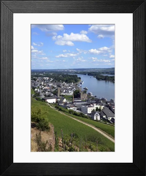 Framed Print : Rudesheim, Rhine Valley, Hesse, Germany, Europe Framed Print : Rudesheim, Rhine Valley, Hesse, Germany, Europe