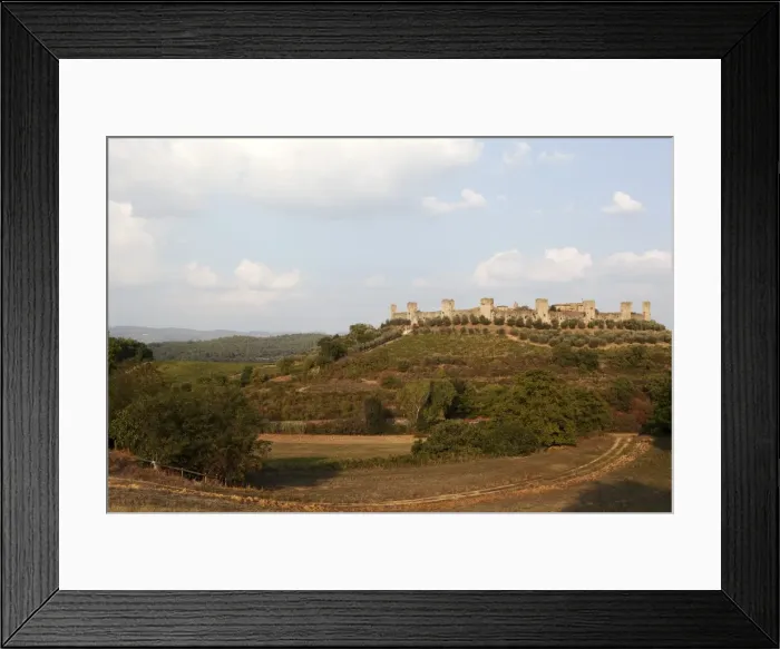 Framed Print : View of Monteriggioni with walls dating from the Middle Ages, Tuscany, Italy, Europe Framed Print : View of Monteriggioni with walls dating from the Middle Ages, Tuscany, Italy, Europe
