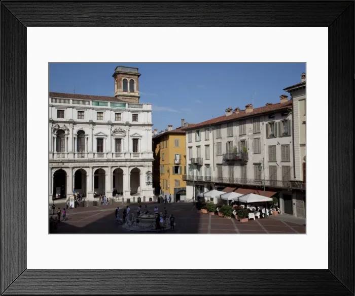 Framed Print : Piazza Vecchia at sunset, Bergamo, Lombardy, Italy, Europe Framed Print : Piazza Vecchia at sunset, Bergamo, Lombardy, Italy, Europe
