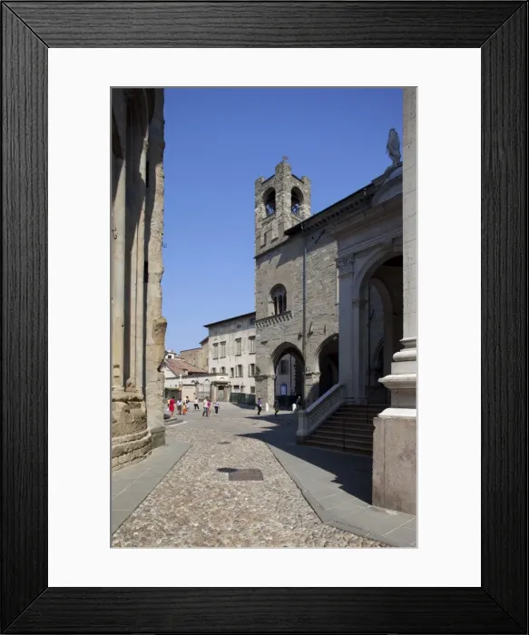 Framed Print : Palazzo Della Ragione and Big Bell Civic Tower, Piazza Vecchia, Bergamo Framed Print : Palazzo Della Ragione and Big Bell Civic Tower, Piazza Vecchia, Bergamo