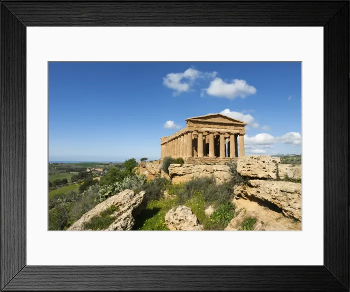Framed Print : Tempio di Concordia (Concord), Valle dei Templi, UNESCO World Heritage Site Framed Print : Tempio di Concordia (Concord), Valle dei Templi, UNESCO World Heritage Site