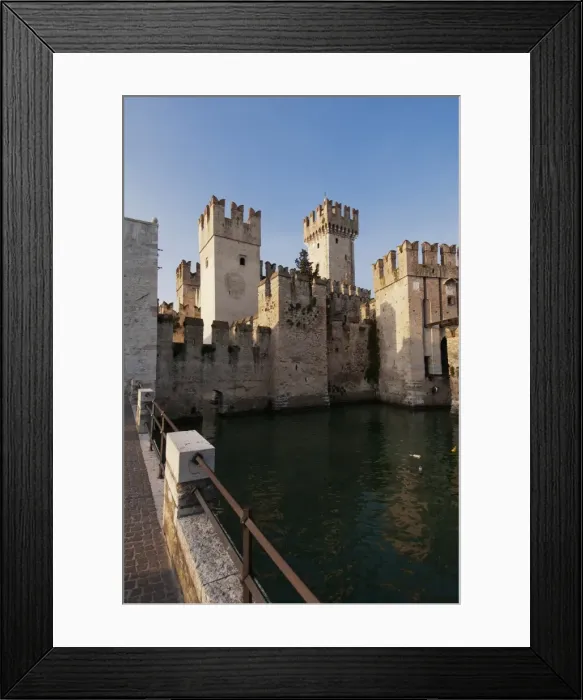 Framed Print : Castello Scaligero, Sirmione, Lago di Garda (Lake Garda), Lombardy, Italy, Europe Framed Print : Castello Scaligero, Sirmione, Lago di Garda (Lake Garda), Lombardy, Italy, Europe