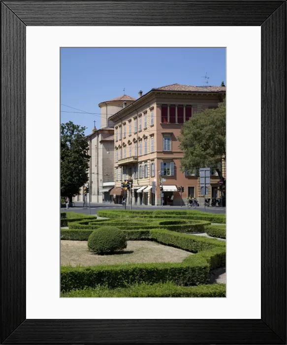 Framed Print : Largo G Garibaldi, Modena, Emilia Romagna, Italy, Europe Framed Print : Largo G Garibaldi, Modena, Emilia Romagna, Italy, Europe