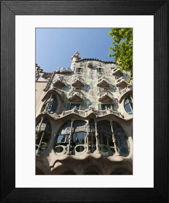 Framed Print : Casa Batllo by Antoni Gaudi, UNESCO World Heritage Site, Passeig de Gracia Framed Print : Casa Batllo by Antoni Gaudi, UNESCO World Heritage Site, Passeig de Gracia