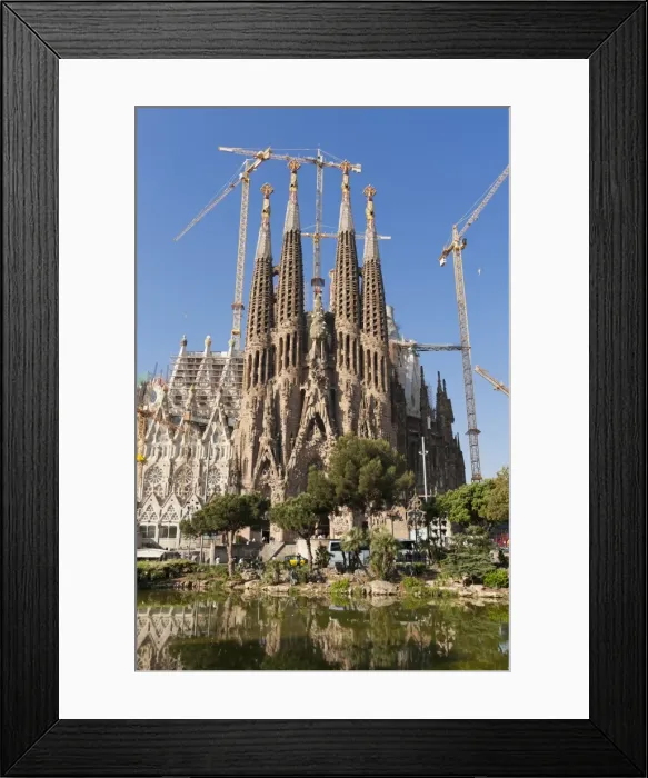 Framed Print : La Sagrada Familia by Antoni Gaudi, UNESCO World Heritage Site, Barcelona Framed Print : La Sagrada Familia by Antoni Gaudi, UNESCO World Heritage Site, Barcelona
