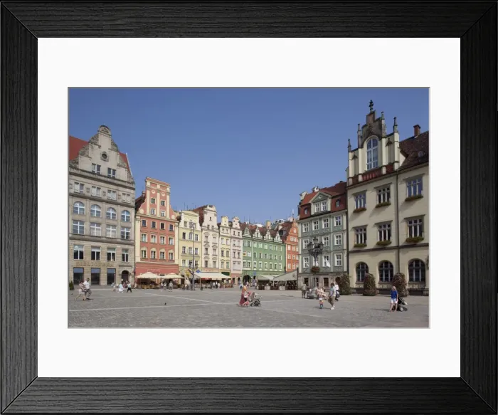 Framed Print : Market Square, Old Town, Wroclaw, Silesia, Poland, Europe Framed Print : Market Square, Old Town, Wroclaw, Silesia, Poland, Europe