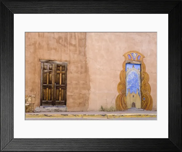 Framed Print : Doors in Santa Fe, New Mexico, United States of America, North America Framed Print : Doors in Santa Fe, New Mexico, United States of America, North America