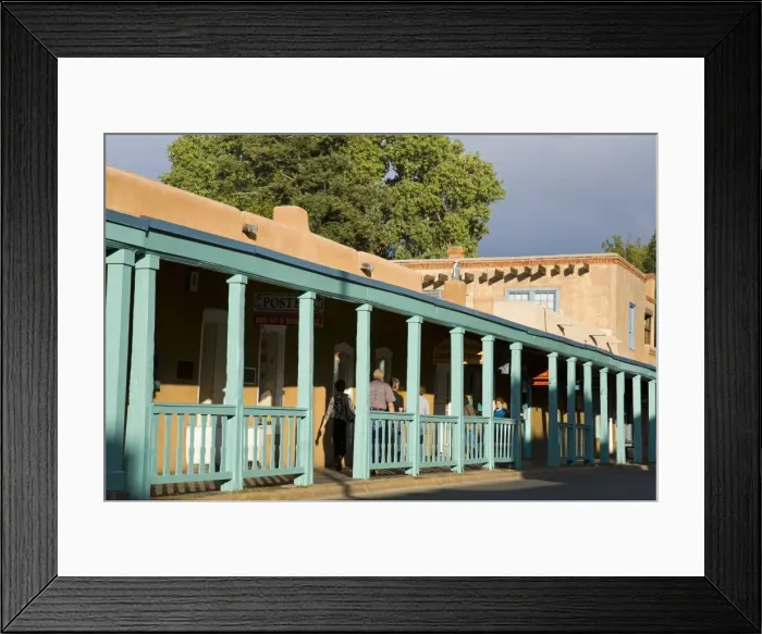 Framed Print : Palace Avenue, Santa Fe, New Mexico, United States of America, North America Framed Print : Palace Avenue, Santa Fe, New Mexico, United States of America, North America