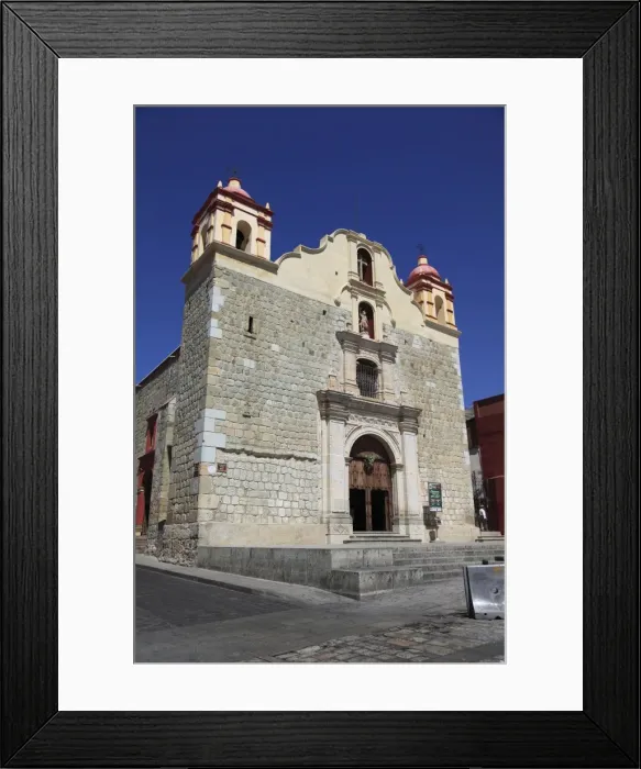 Framed Print : Iglesia Parroquia Sangre de Cristo (La Preciosa Sangre de Cristo), Oaxaca City, Oaxaca, Mexico, North America Framed Print : Iglesia Parroquia Sangre de Cristo (La Preciosa Sangre de Cristo), Oaxaca City, Oaxaca, Mexico, North America