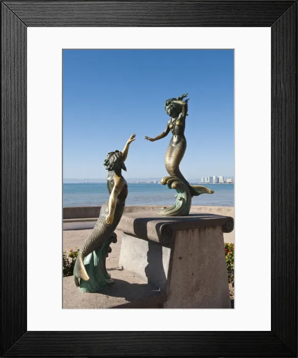 Framed Print : Triton and Nereida sculpture on the Malecon, Puerto Vallarta, Jalisco, Mexico, North America Framed Print : Triton and Nereida sculpture on the Malecon, Puerto Vallarta, Jalisco, Mexico, North America