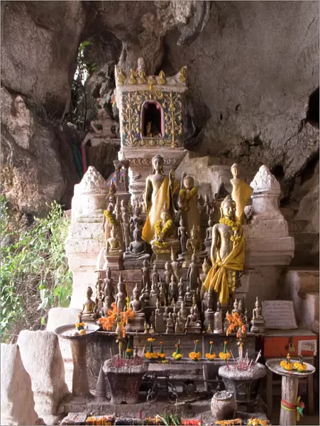 Buddhist shrine, Pak Ou Buddha Caves, near Luang Prabang, Laos, Indochina, Southeast Asia, Asia
