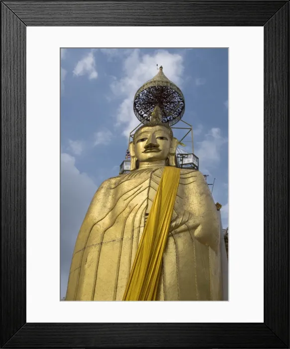 Framed Print : Standing Buddha statue, Wat Intharawihan (Standing Buddha Temple), Bangkok, Thailand, Southeast Asia, Asia Framed Print : Standing Buddha statue, Wat Intharawihan (Standing Buddha Temple), Bangkok, Thailand, Southeast Asia, Asia