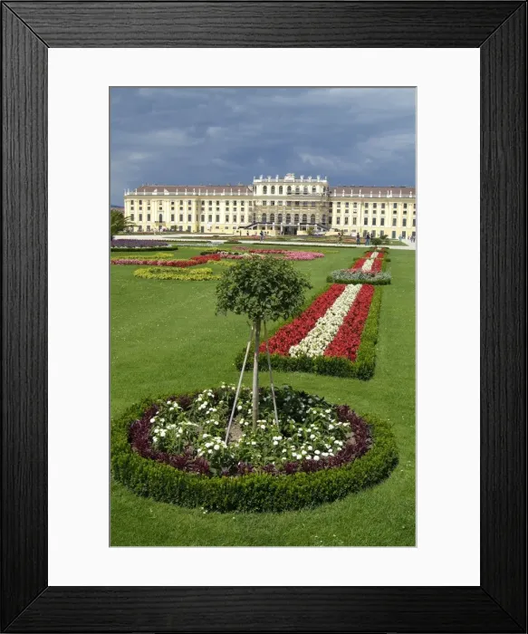 Framed Print : Schonbrunn Palace, UNESCO World Heritage Site, Vienna, Austria, Europe Framed Print : Schonbrunn Palace, UNESCO World Heritage Site, Vienna, Austria, Europe