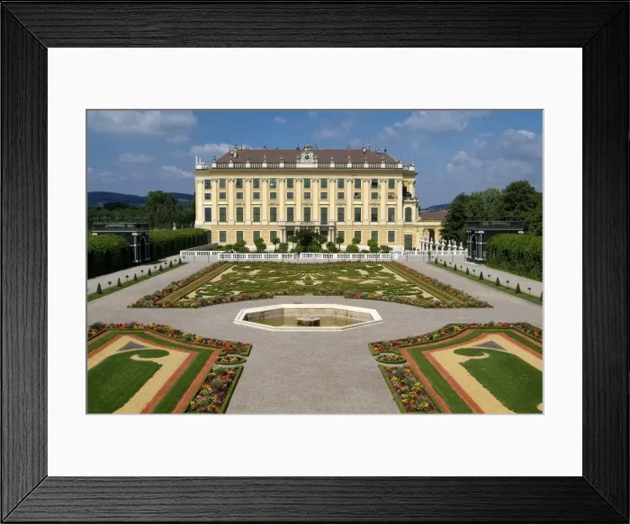 Framed Print : Schonbrunn Palace, UNESCO World Heritage Site, Vienna, Austria, Europe Framed Print : Schonbrunn Palace, UNESCO World Heritage Site, Vienna, Austria, Europe
