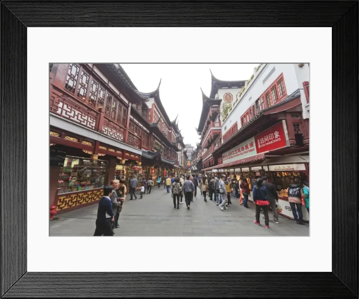 Framed Print : Shopping in the Yu Yuan (Yuyuan) Bazaar, Yu Gardens, Nanshi, Shanghai, China, Asia Framed Print : Shopping in the Yu Yuan (Yuyuan) Bazaar, Yu Gardens, Nanshi, Shanghai, China, Asia