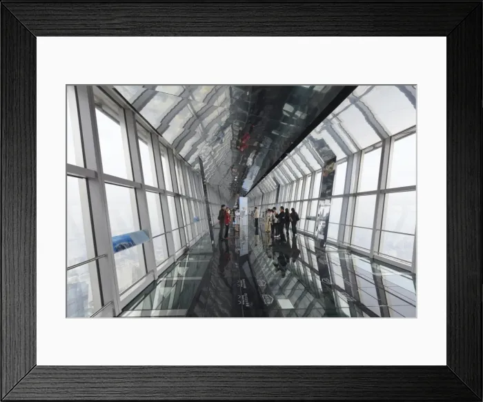 Framed Print : The observation bridge with glass floor on the 94th floor of the Shanghai World Financial Center (SWFC), Pudong, Shanghai, China, Asia Framed Print : The observation bridge with glass floor on the 94th floor of the Shanghai World Financial Center (SWFC), Pudong, Shanghai, China, Asia