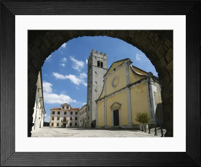 Framed Print : The main square with St. Stephen`s Church, Motovun, Istria, Croatia, Europe Framed Print : The main square with St. Stephen`s Church, Motovun, Istria, Croatia, Europe
