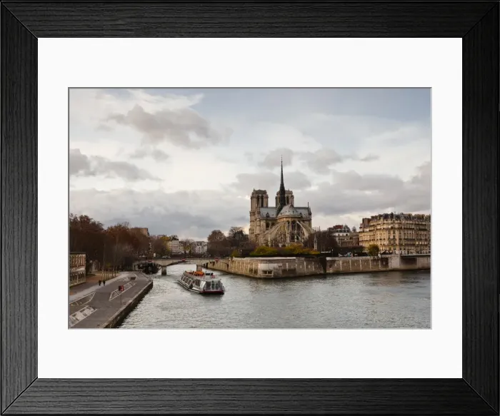Framed Print : Notre Dame cathedral on the Ile de la Cite, Paris, France, Europe Framed Print : Notre Dame cathedral on the Ile de la Cite, Paris, France, Europe