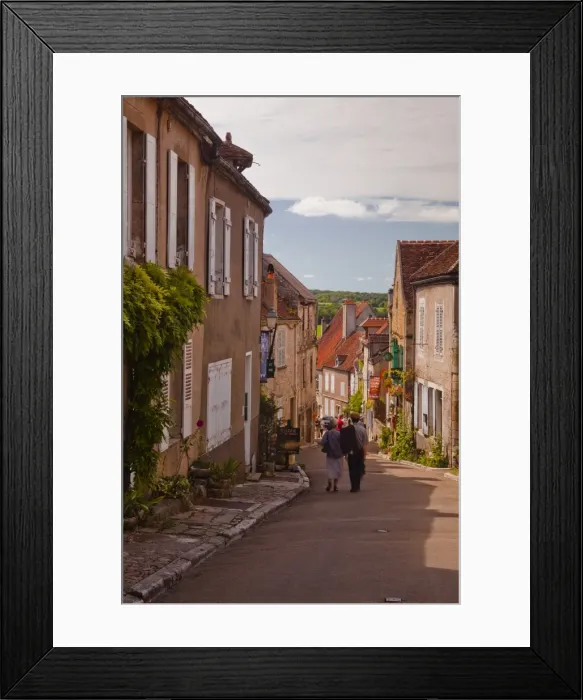 Framed Print : Looking down the main street in Vezelay, Yonne, Burgundy, France, Europe Framed Print : Looking down the main street in Vezelay, Yonne, Burgundy, France, Europe