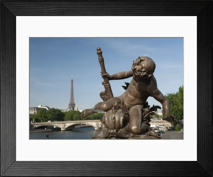 Framed Print : Statue on the Alexandre III Bridge, River Seine and the Eiffel Tower, Paris, France, Europe Framed Print : Statue on the Alexandre III Bridge, River Seine and the Eiffel Tower, Paris, France, Europe