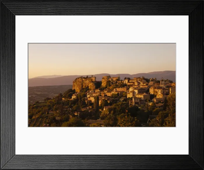 Framed Print : The hill top village of Saignon at sunset, Provence, France, Europe Framed Print : The hill top village of Saignon at sunset, Provence, France, Europe