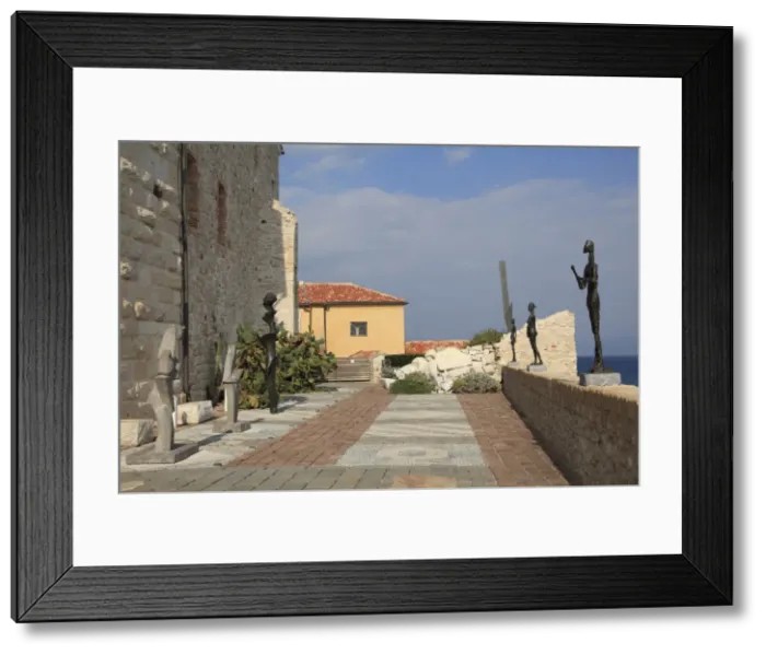 Framed Print : Picasso Museum, Old Town, Vieil Antibes, Antibes, Cote d Azur, French Riviera, Mediterranean, Provence, France, Europe Framed Print : Picasso Museum, Old Town, Vieil Antibes, Antibes, Cote d Azur, French Riviera, Mediterranean, Provence, France, Europe