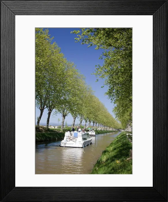 Framed Print : Barges on the Canal du Midi, UNESCO World Heritage Site, in spring, Languedoc-Roussillon, France, Europe Framed Print : Barges on the Canal du Midi, UNESCO World Heritage Site, in spring, Languedoc-Roussillon, France, Europe