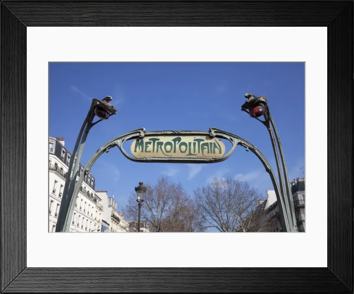 Framed Print : Traditional Parisian Metro sign, Paris, France, Europe Framed Print : Traditional Parisian Metro sign, Paris, France, Europe