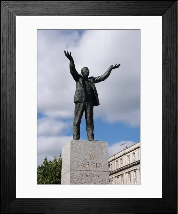 Framed Print : Jim Larkin Monument, O Connell Street, Dublin, Republic of Ireland, Europe Framed Print : Jim Larkin Monument, O Connell Street, Dublin, Republic of Ireland, Europe