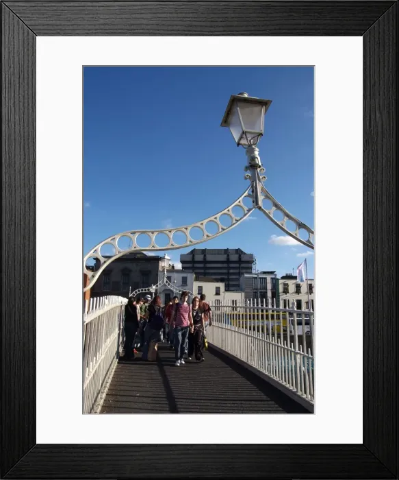 Framed Print : Halfpenny Bridge over River Liffey, Dublin, Republic of Ireland, Europe Framed Print : Halfpenny Bridge over River Liffey, Dublin, Republic of Ireland, Europe