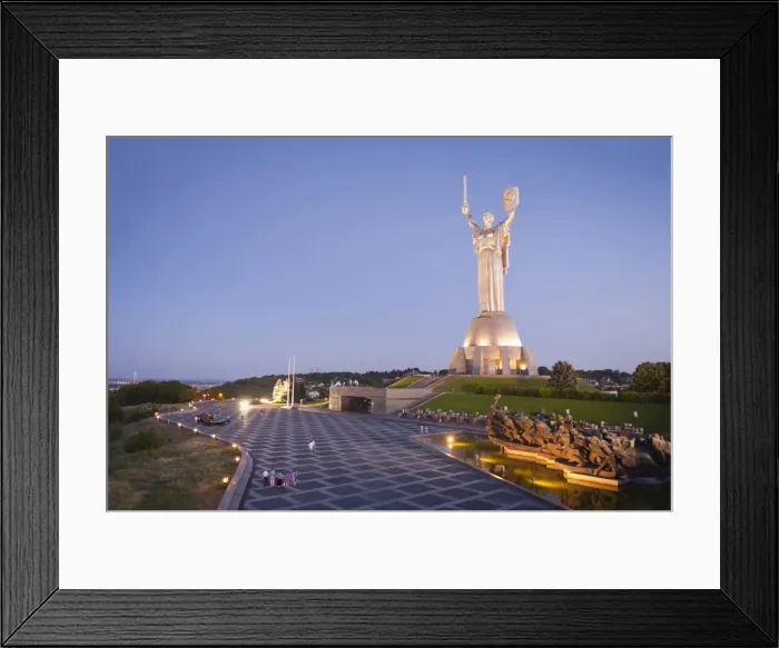 Framed Print : Motherland statue (Rodina Mat) and The National War Museum, Kiev, Ukraine, Europe Framed Print : Motherland statue (Rodina Mat) and The National War Museum, Kiev, Ukraine, Europe