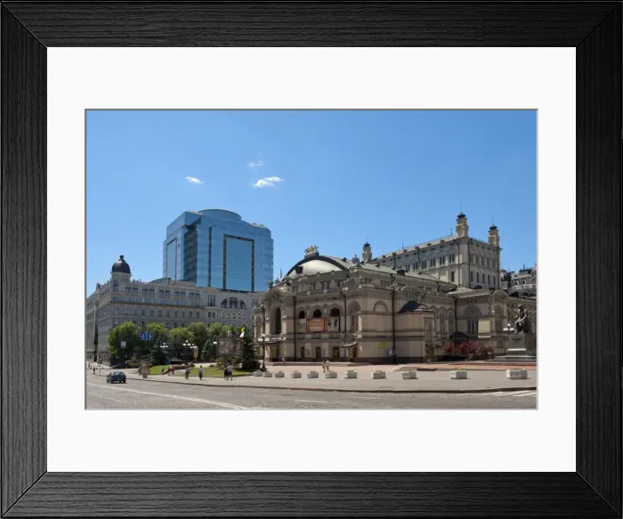 Framed Print : Ukraine National Opera House, Kiev, Ukraine, Europe Framed Print : Ukraine National Opera House, Kiev, Ukraine, Europe