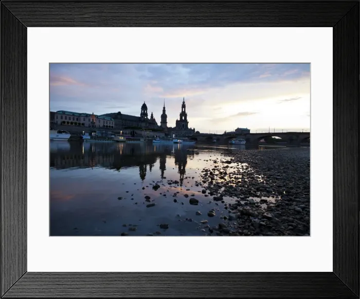 Framed Print : Sunrise over the Elbe river with Dresden in the background, Saxony, Germany, Europe Framed Print : Sunrise over the Elbe river with Dresden in the background, Saxony, Germany, Europe