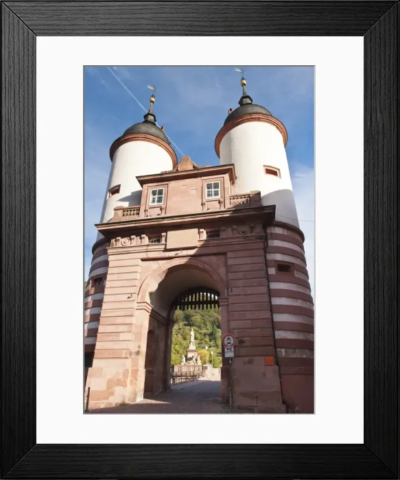 Framed Print : The Alte Brucke (Old Bridge) in Old Town, Heidelberg, Baden-Wurttemberg, Germany, Europe Framed Print : The Alte Brucke (Old Bridge) in Old Town, Heidelberg, Baden-Wurttemberg, Germany, Europe