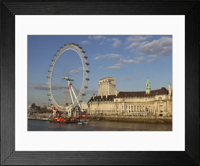 Framed Print : County Hall, home of the London Aquarium, and the London Eye on the South Bank of the River Thames, London, England, United Kingdom, Europe Framed Print : County Hall, home of the London Aquarium, and the London Eye on the South Bank of the River Thames, London, England, United Kingdom, Europe