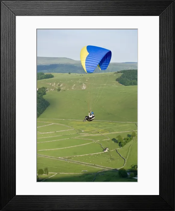 Framed Print : Paragliding off Mam Tor, Derbyshire, Peak District, England, United Kingdom, Europe Framed Print : Paragliding off Mam Tor, Derbyshire, Peak District, England, United Kingdom, Europe