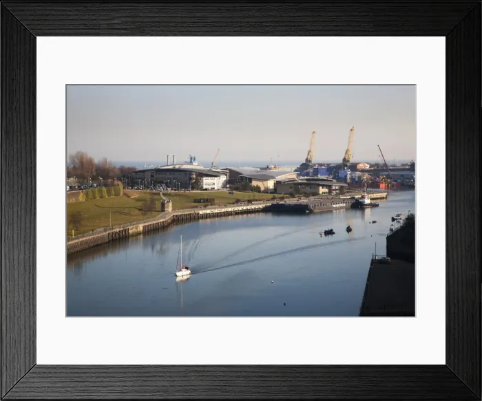 Framed Print : River Wear from Wearmouth Bridge, Sunderland, Tyne and Wear, England, United Kingdom, Europe Framed Print : River Wear from Wearmouth Bridge, Sunderland, Tyne and Wear, England, United Kingdom, Europe