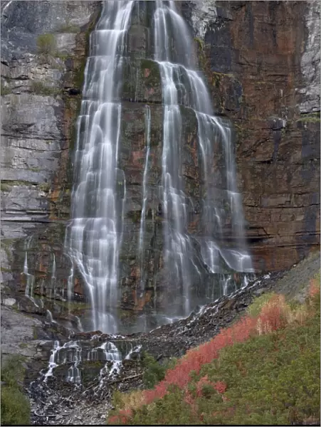 Bridal Veil Falls in the fall, Uinta National Forest, Utah, United States of America, North America