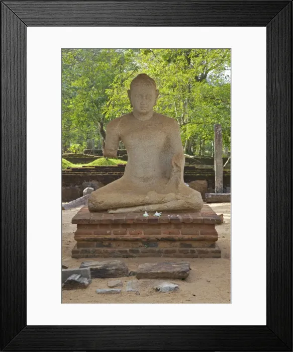 Framed Print : Bodhi Tree Shrine, 6th-8th century, Anuradhapura, UNESCO World Heritage Site, Sri Lanka, Asia