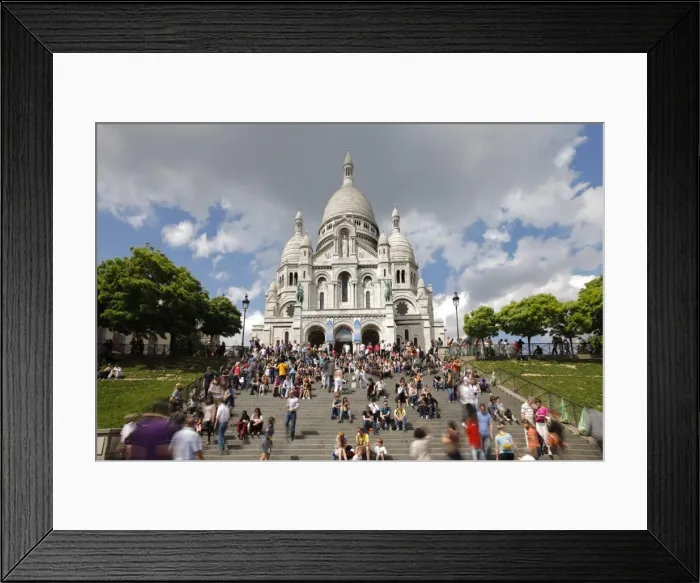 Framed Print : Basilique du Sacre Coeur, Montmartre, Paris, France, Europe Framed Print : Basilique du Sacre Coeur, Montmartre, Paris, France, Europe
