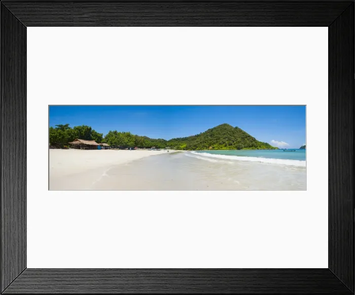 Framed Print : Selong Belanak Beach, Lombok, a panorama of the perfect white sandy beach in the South of Lombok, Indonesia, Southeast Asia, Asia Framed Print : Selong Belanak Beach, Lombok, a panorama of the perfect white sandy beach in the South of Lombok, Indonesia, Southeast Asia, Asia