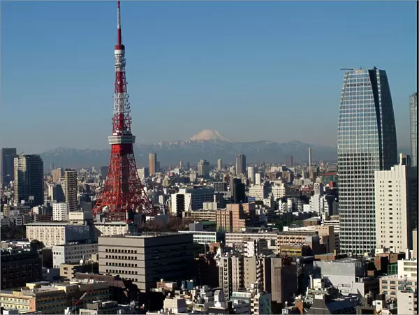 Tokyo tower, city skyline and Mount Fuji beyond, Tokyo, Japan, Asia