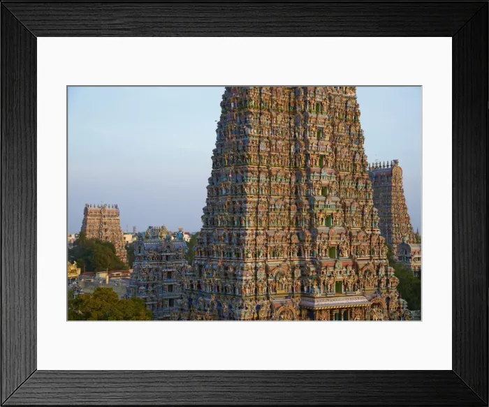 Framed Print : Sri Meenakshi temple, Madurai, Tamil Nadu, India, Asia Framed Print : Sri Meenakshi temple, Madurai, Tamil Nadu, India, Asia