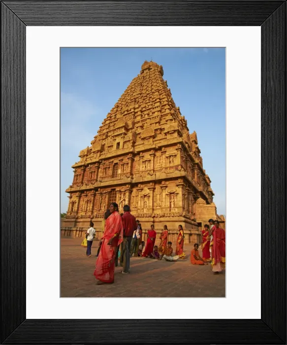 Framed Print : Indian pilgrims, Bridhadishwara temple, UNESCO World Heritage Site, Thanjavur (Tanjore), Tamil Nadu, India, Asia Framed Print : Indian pilgrims, Bridhadishwara temple, UNESCO World Heritage Site, Thanjavur (Tanjore), Tamil Nadu, India, Asia