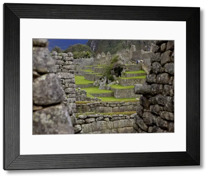 Framed Print : Inca wall, Machu Picchu, peru, peruvian, south america, south american, latin america, latin american South America. The lost city of the Inca was rediscovered by Hiram Bingham in 1911 Framed Print : Inca wall, Machu Picchu, peru, peruvian, south america, south american, latin america, latin american South America. The lost city of the Inca was rediscovered by Hiram Bingham in 1911