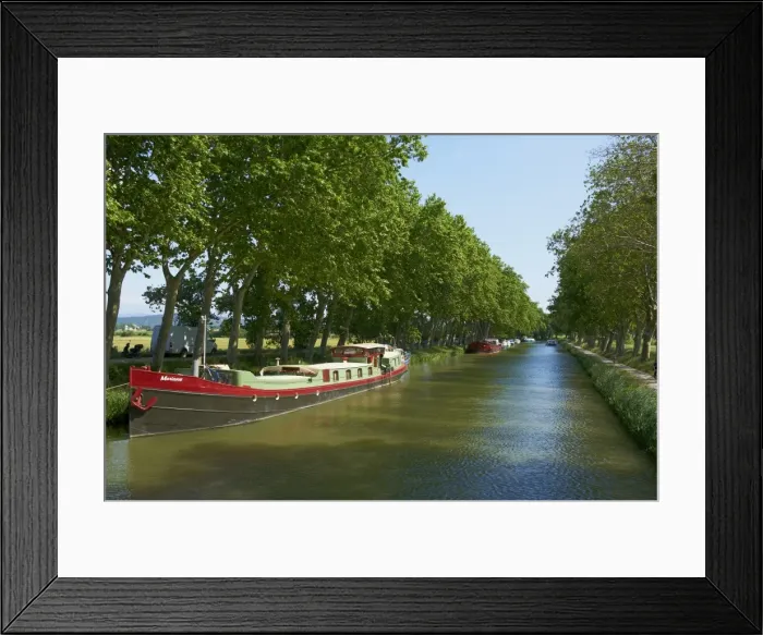 Framed Print : Le Somail village, Navigation on the Canal du Midi, between Carcassone and Beziers, Aude, Languedoc Roussillon, France, Europe Framed Print : Le Somail village, Navigation on the Canal du Midi, between Carcassone and Beziers, Aude, Languedoc Roussillon, France, Europe